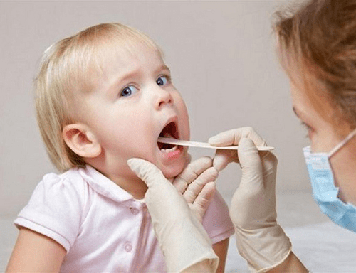 Công việc chính của bác sĩ nhi chuyên khoa tai mũi họng là gì?