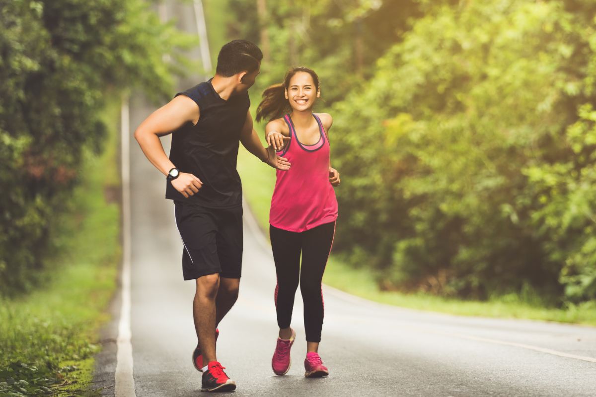 Hoạt động vận động không chỉ có lợi cho sức khỏe mà còn cải thiện sức mạnh cơ bắp 